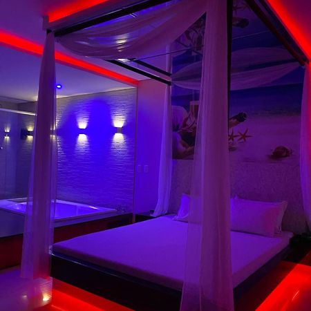 Motel Paris Aparecida de Goiania Εξωτερικό φωτογραφία
